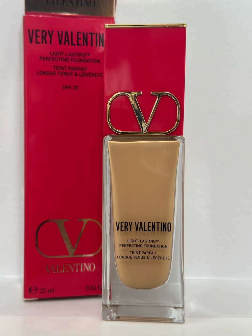Valentino Very Valentino Light-Lasting Foundation — MEDIUM AMBRA 2